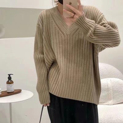 French Retro Loose And Lazy Style Pullover Sweater Design Sense Niche V-neck